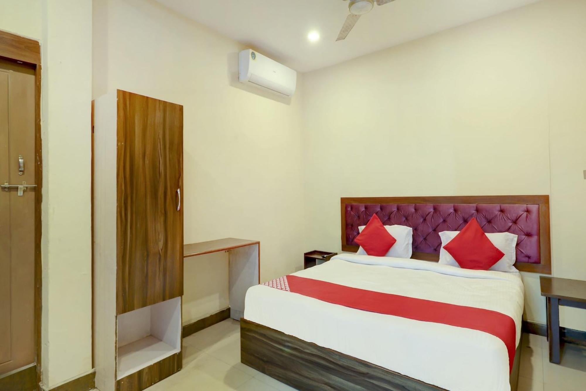 Hotel O Rsquare Elite Sururnagar Kültér fotó