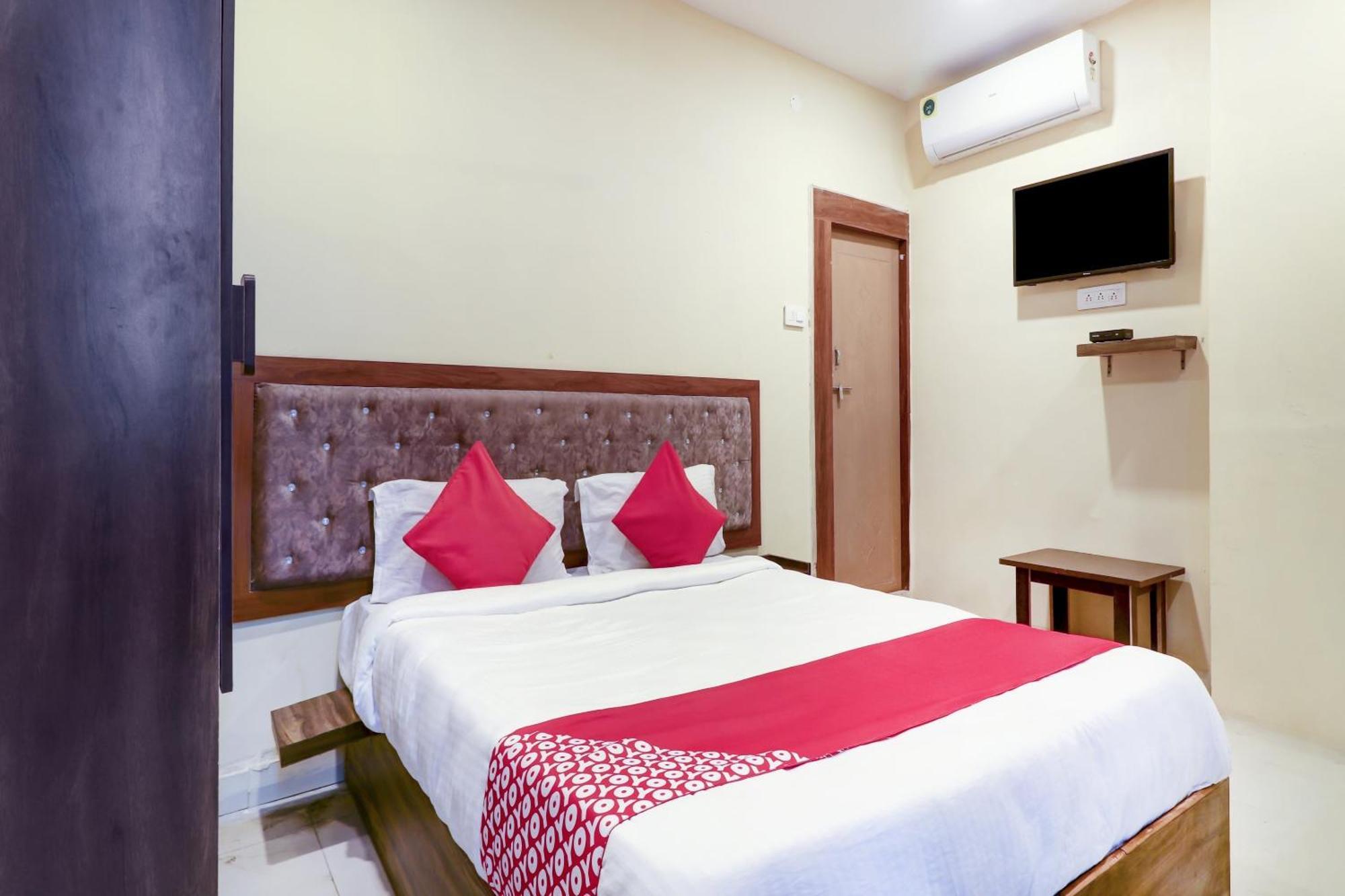 Hotel O Rsquare Elite Sururnagar Kültér fotó